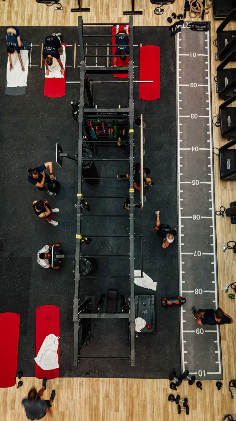 Cours d'HYROX au club flexx Nice